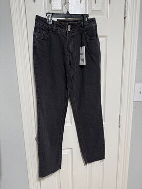 Oat New York Black High-Rise Cropped Jeans size 4/27